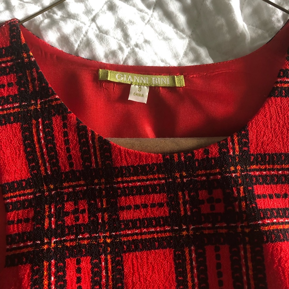 Red plaid Gianni Beni peplum top